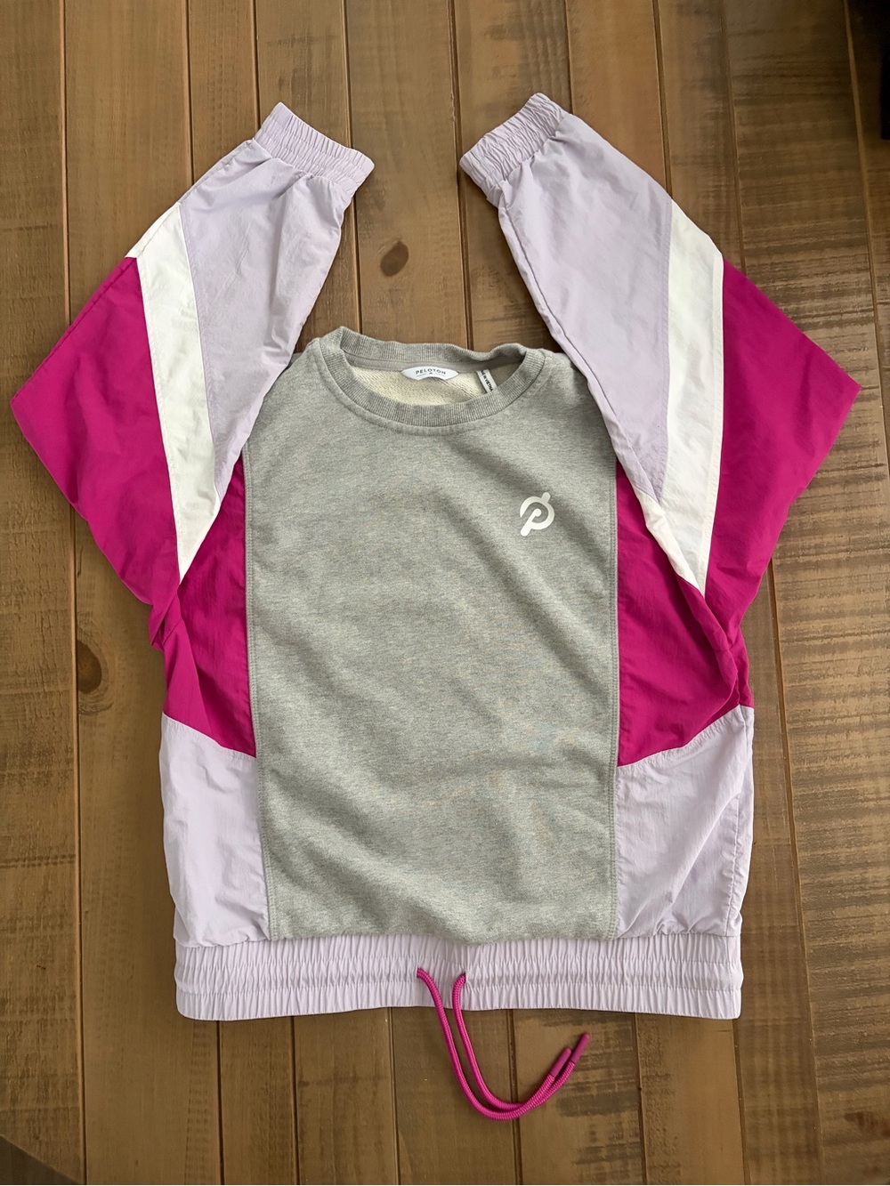 Peloton Chic Fabric Mix Pullover Sweatshirt Colorblock Gray Pink Size Medium